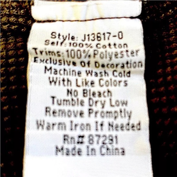 Johnny Was Magdalene Top Small Bold Embroidery on Thermal Waffle Camo Print NWT - Picture 10 of 13